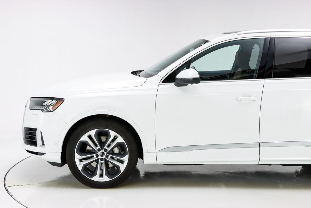 used 2023 Audi Q7 car, priced at $63,192