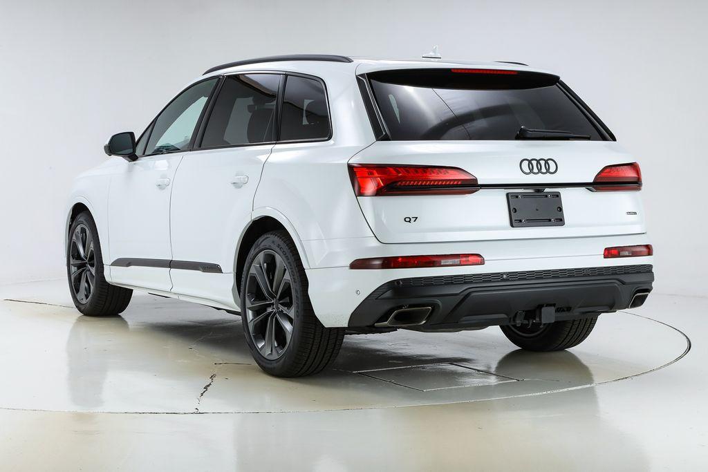 new 2026 Audi Q7 car, priced at $78,295