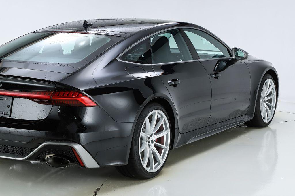 new 2026 Audi RS 7 car, priced at $146,845