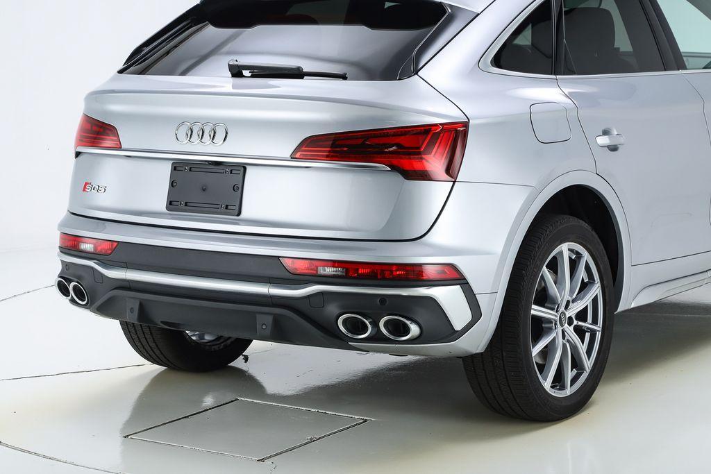 used 2024 Audi SQ5 car, priced at $47,388