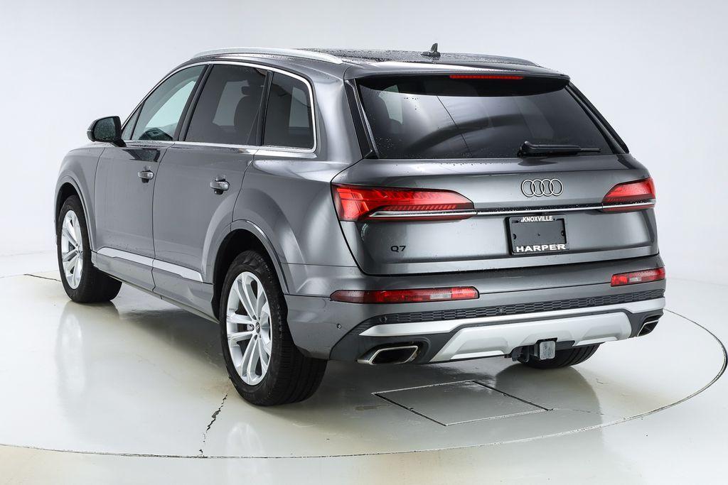 used 2025 Audi Q7 car, priced at $60,924