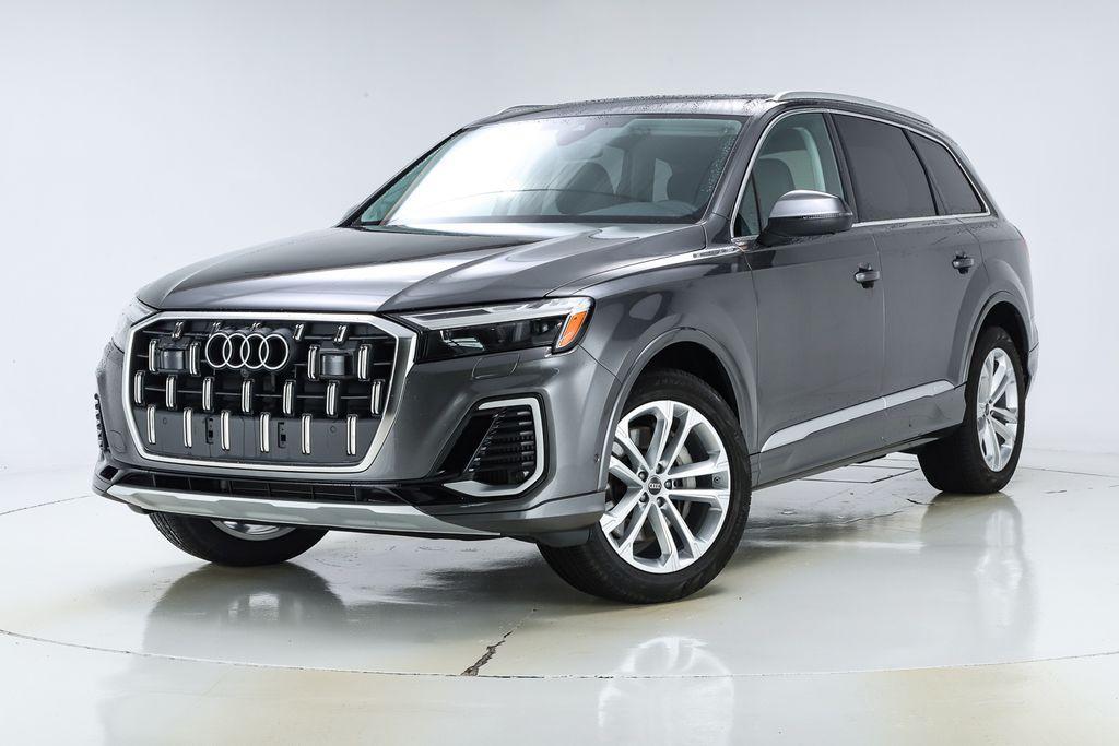 used 2025 Audi Q7 car, priced at $60,924