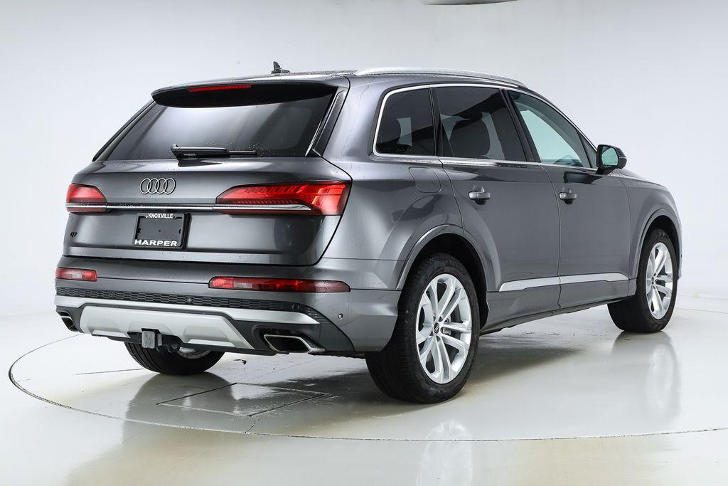 used 2025 Audi Q7 car, priced at $60,924