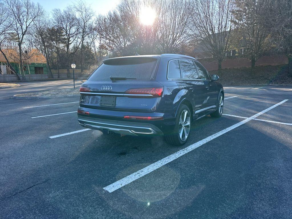 used 2020 Audi Q7 car, priced at $29,995