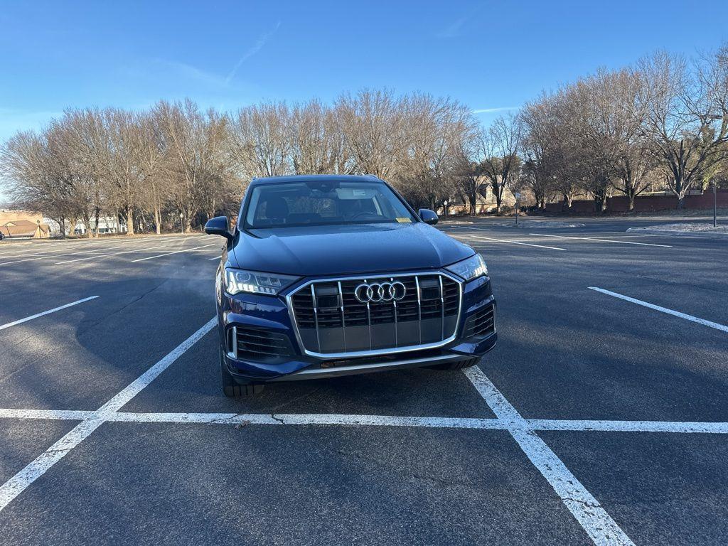 used 2020 Audi Q7 car, priced at $29,995