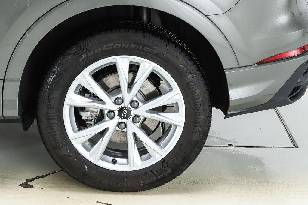 used 2025 Audi Q3 car, priced at $37,861