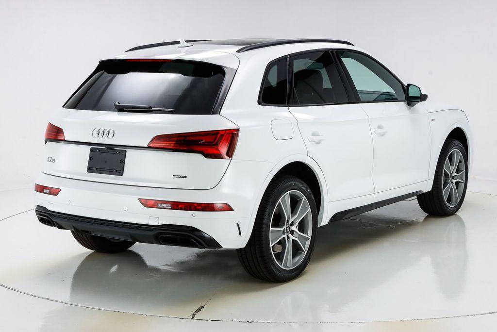 new 2025 Audi Q5 car, priced at $52,940