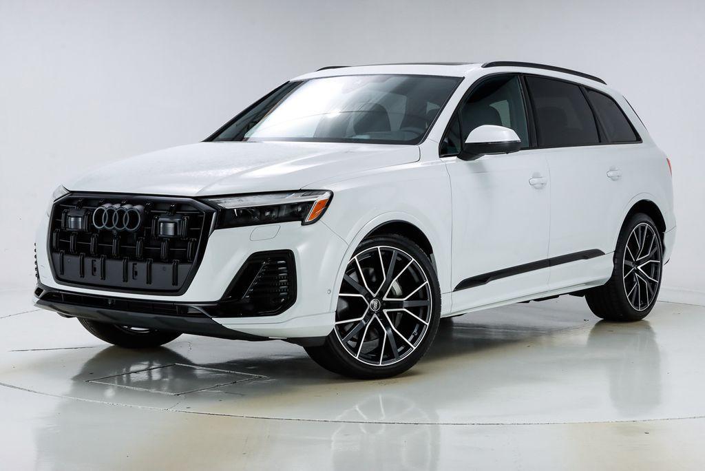 new 2025 Audi Q7 car, priced at $85,400