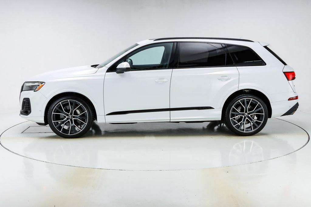 new 2025 Audi Q7 car, priced at $85,400