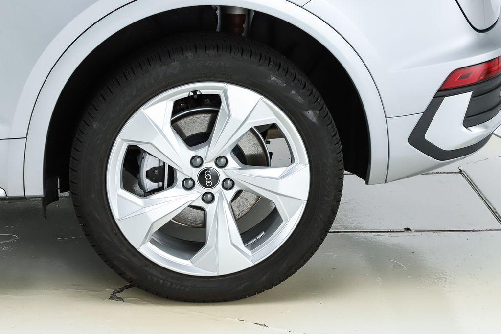 used 2025 Audi Q5 car, priced at $47,051