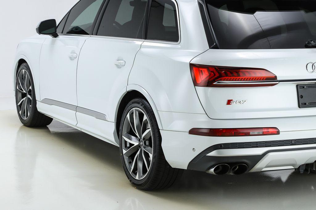 used 2021 Audi SQ7 car, priced at $43,401