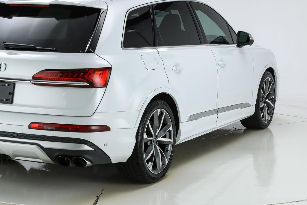 used 2021 Audi SQ7 car, priced at $43,401