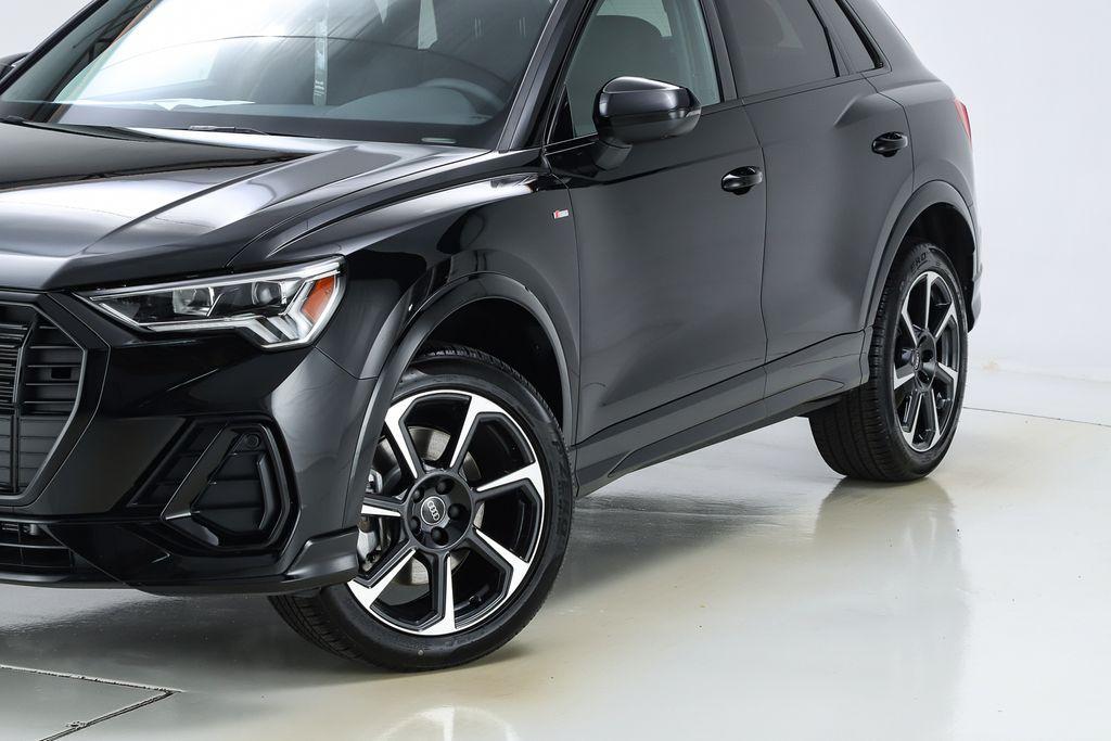 new 2025 Audi Q3 car, priced at $47,240