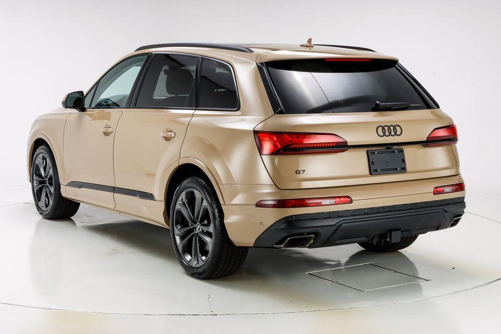 new 2025 Audi Q7 car, priced at $83,755