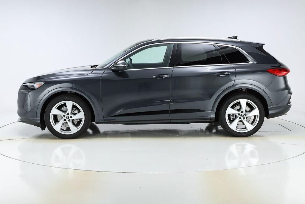new 2025 Audi Q5 car, priced at $64,250