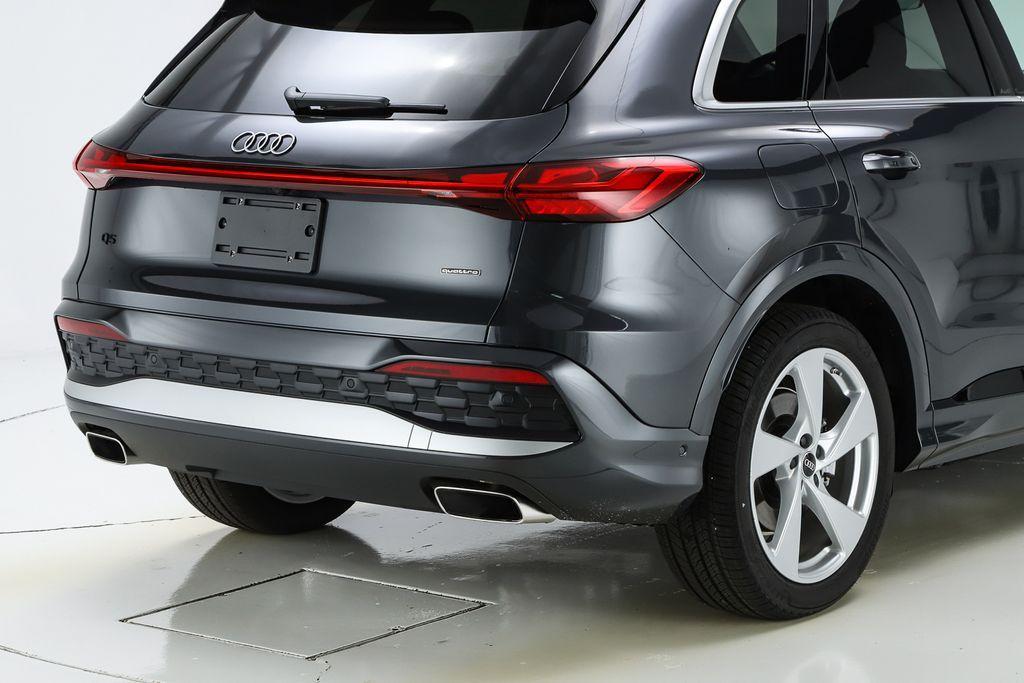 new 2025 Audi Q5 car, priced at $64,250