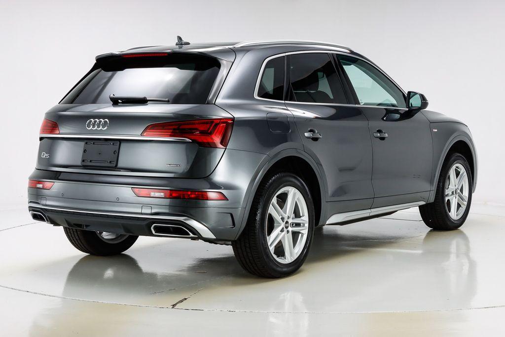 new 2025 Audi Q5 car, priced at $62,800