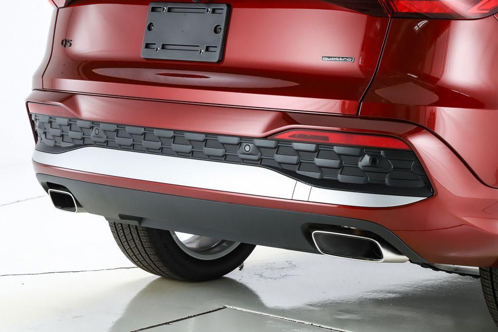 new 2025 Audi Q5 car, priced at $61,300