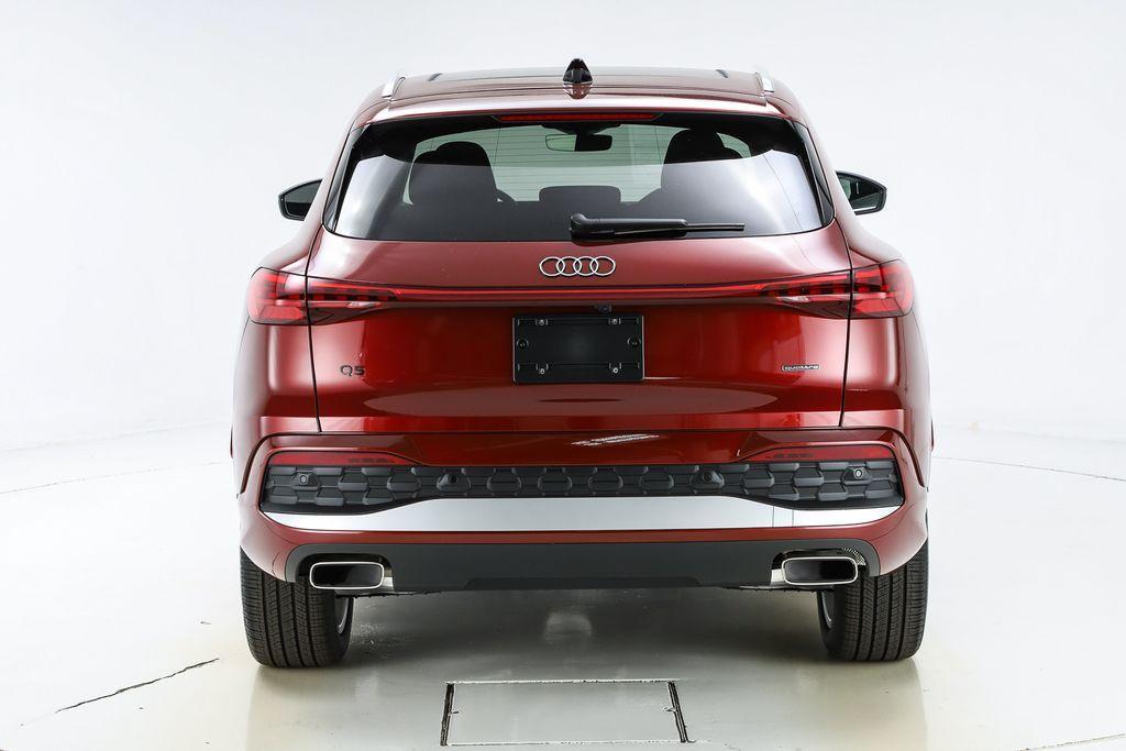 new 2025 Audi Q5 car, priced at $61,300
