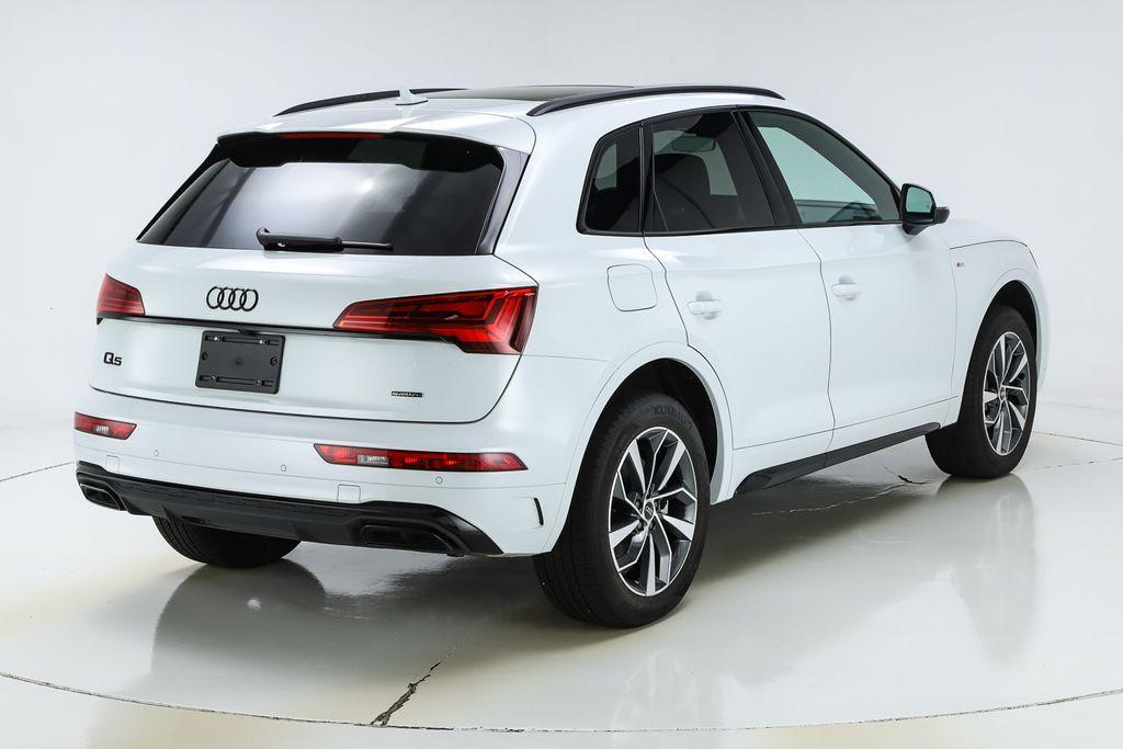 used 2024 Audi Q5 car, priced at $43,861