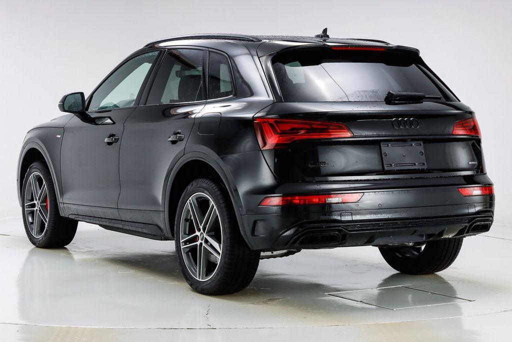 new 2024 Audi Q5 e car, priced at $72,685