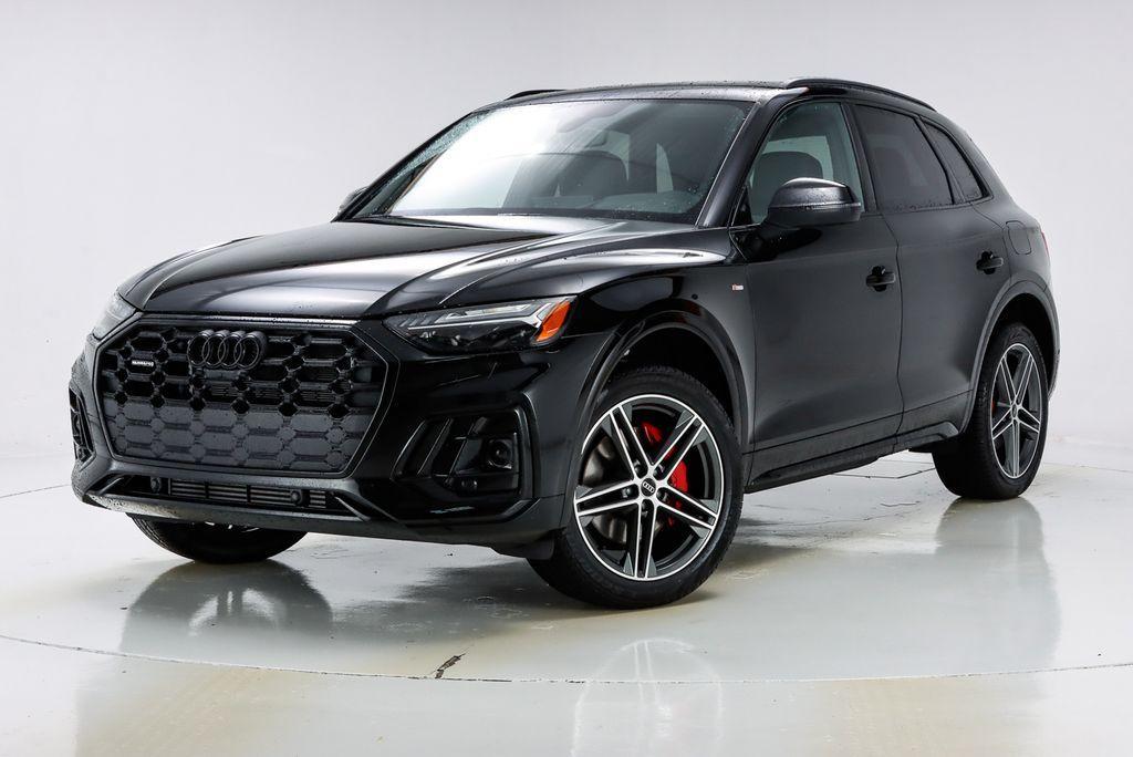 new 2024 Audi Q5 e car, priced at $72,685