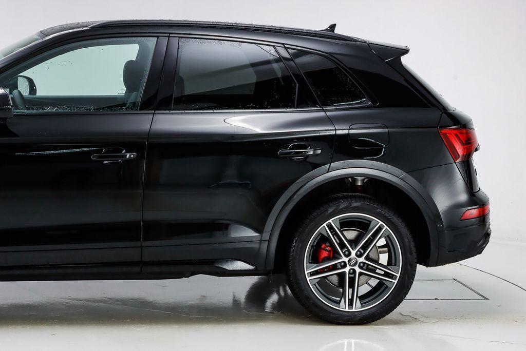 new 2024 Audi Q5 e car, priced at $72,685