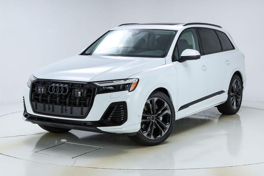 new 2026 Audi Q7 car, priced at $78,295