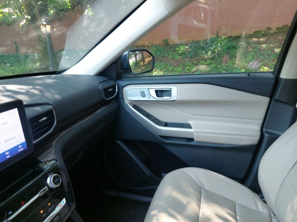used 2023 Ford Explorer car, priced at $35,939