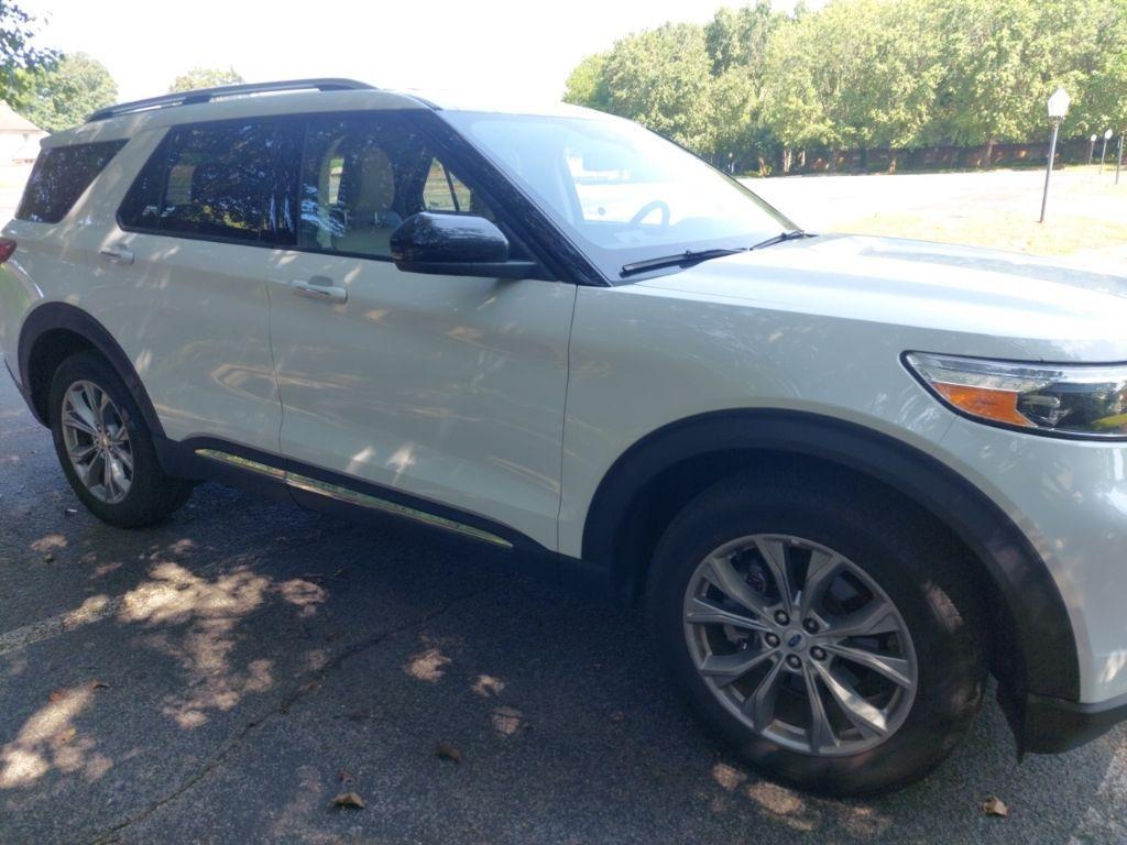 used 2023 Ford Explorer car, priced at $35,939