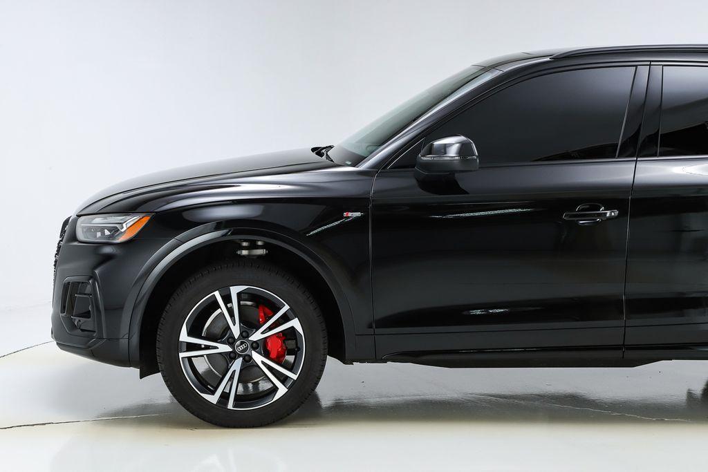 used 2025 Audi Q5 car, priced at $45,881