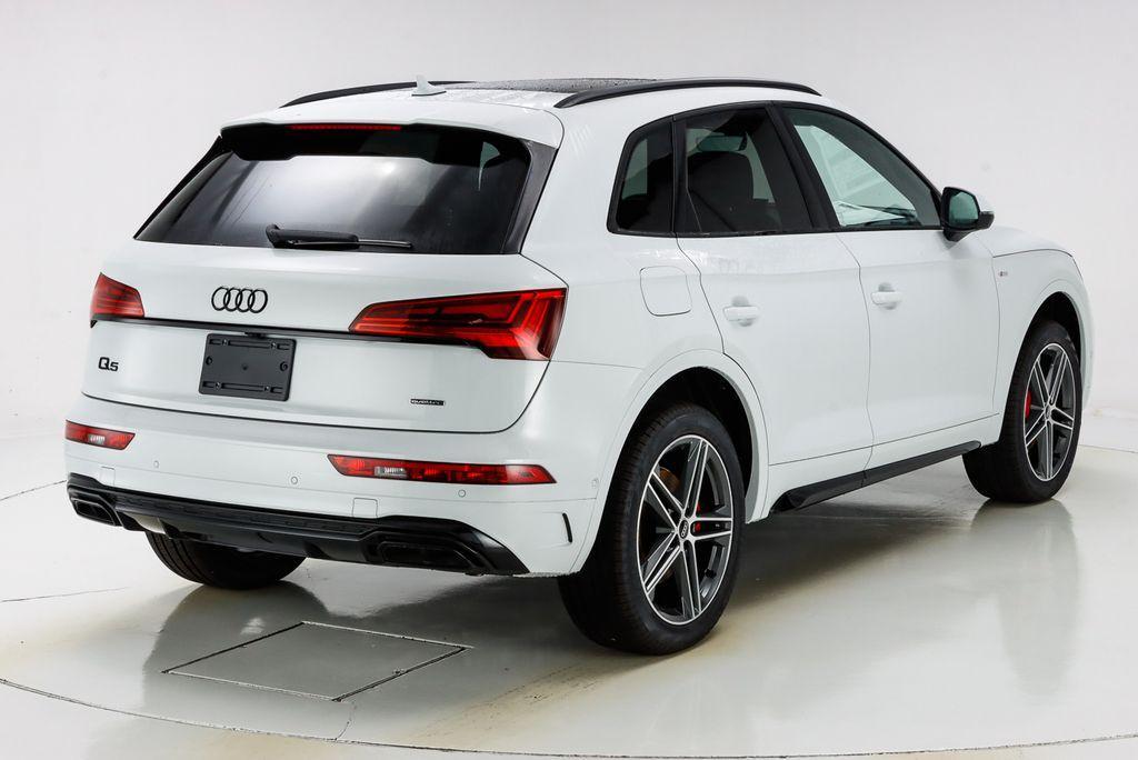 new 2024 Audi Q5 e car, priced at $72,685