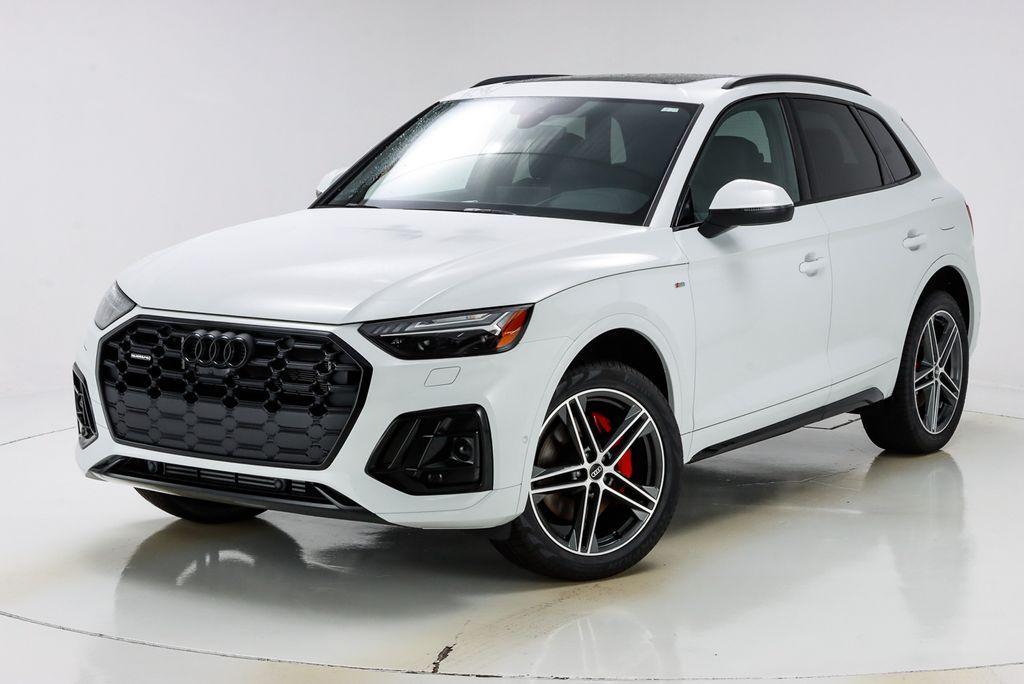 new 2024 Audi Q5 e car, priced at $72,685