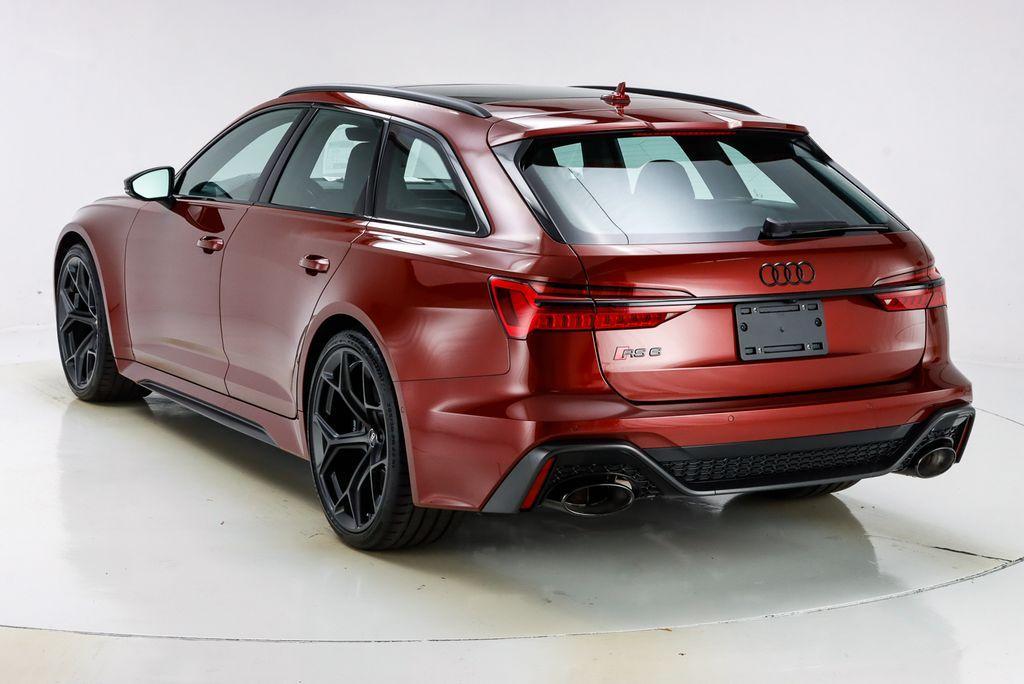 new 2025 Audi RS 6 Avant car, priced at $155,895