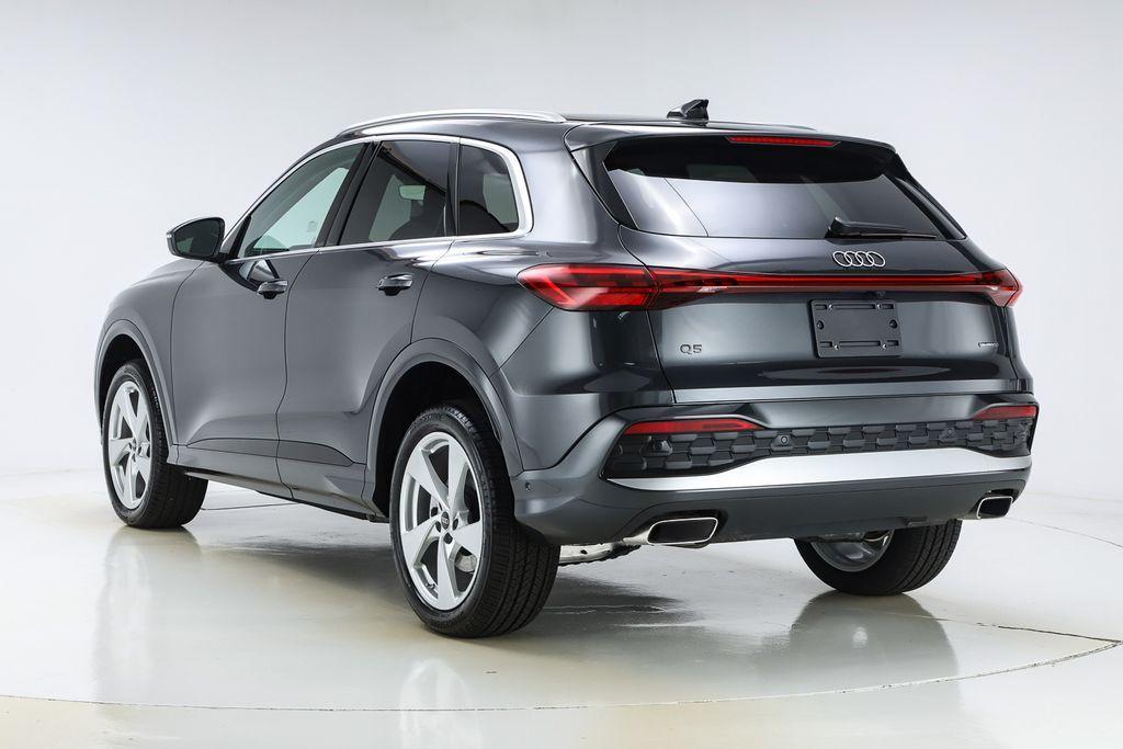 new 2025 Audi Q5 car, priced at $61,300
