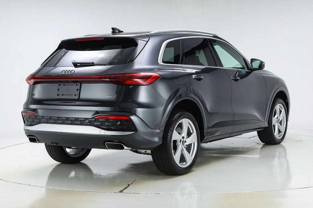 new 2025 Audi Q5 car, priced at $61,300