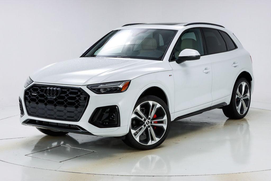 new 2025 Audi Q5 car, priced at $60,250