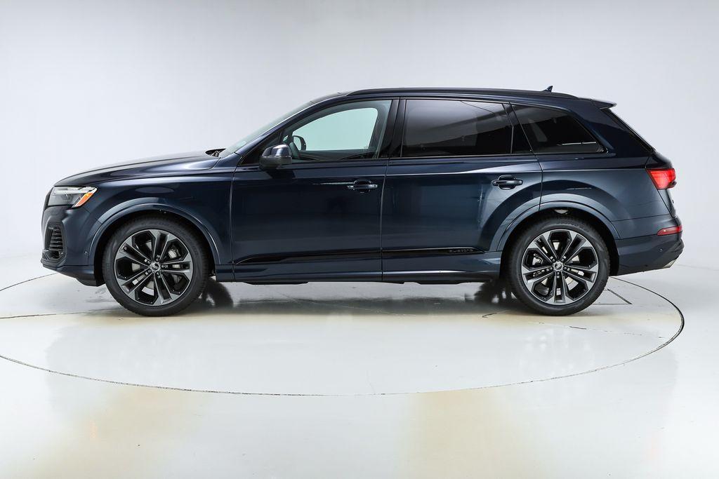 new 2026 Audi Q7 car, priced at $78,140