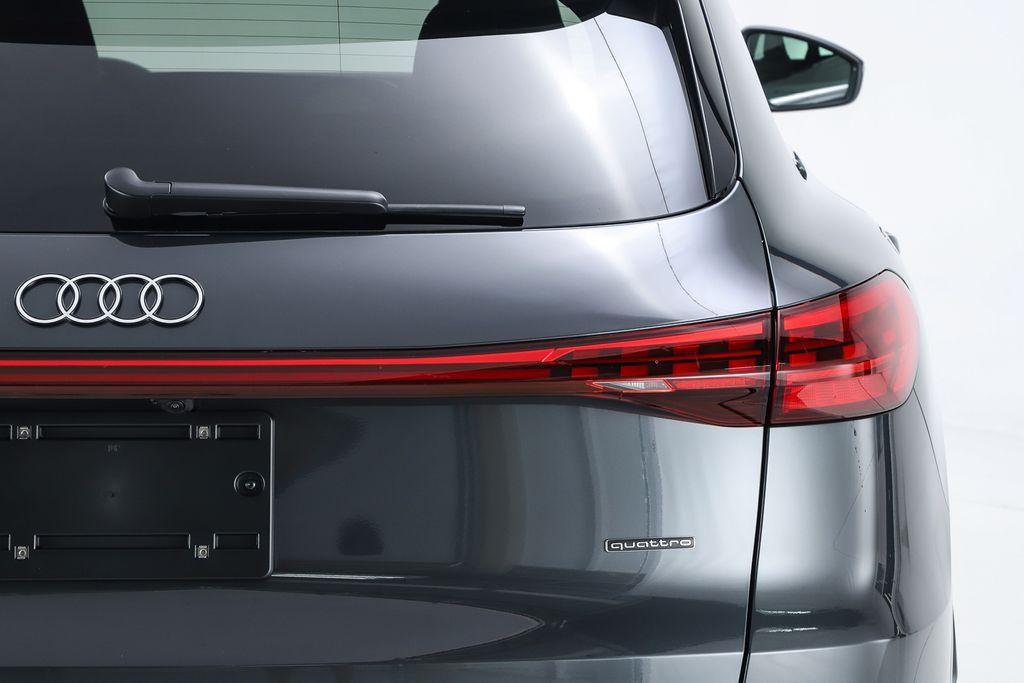 new 2025 Audi Q5 car, priced at $61,300