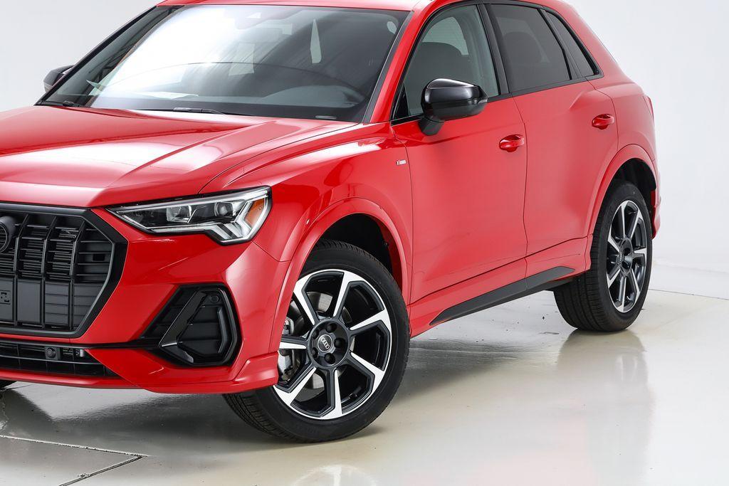 new 2025 Audi Q3 car, priced at $47,200