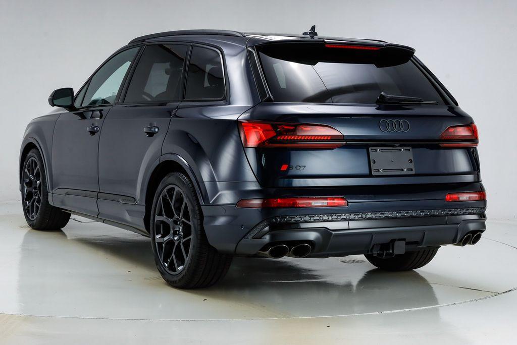 new 2025 Audi SQ7 car, priced at $105,465