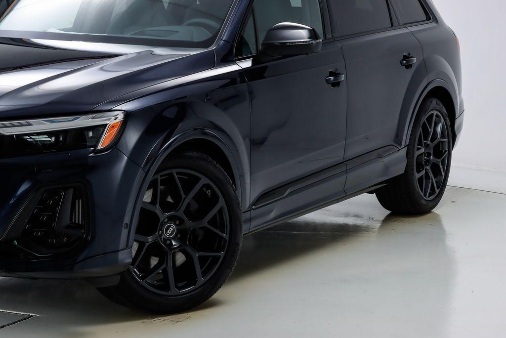 new 2025 Audi SQ7 car, priced at $105,465