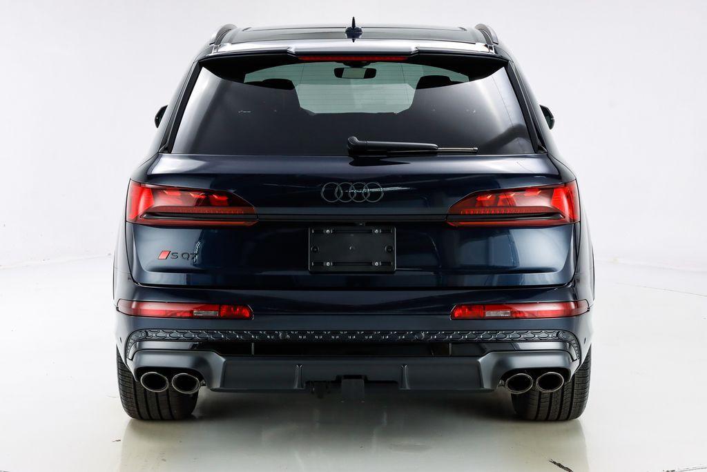 new 2025 Audi SQ7 car, priced at $105,465