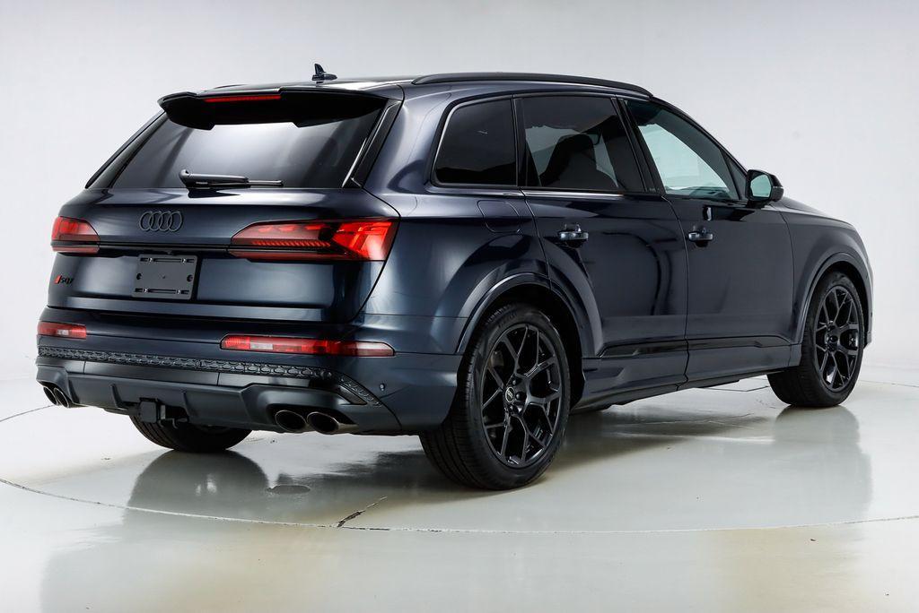 new 2025 Audi SQ7 car, priced at $105,465