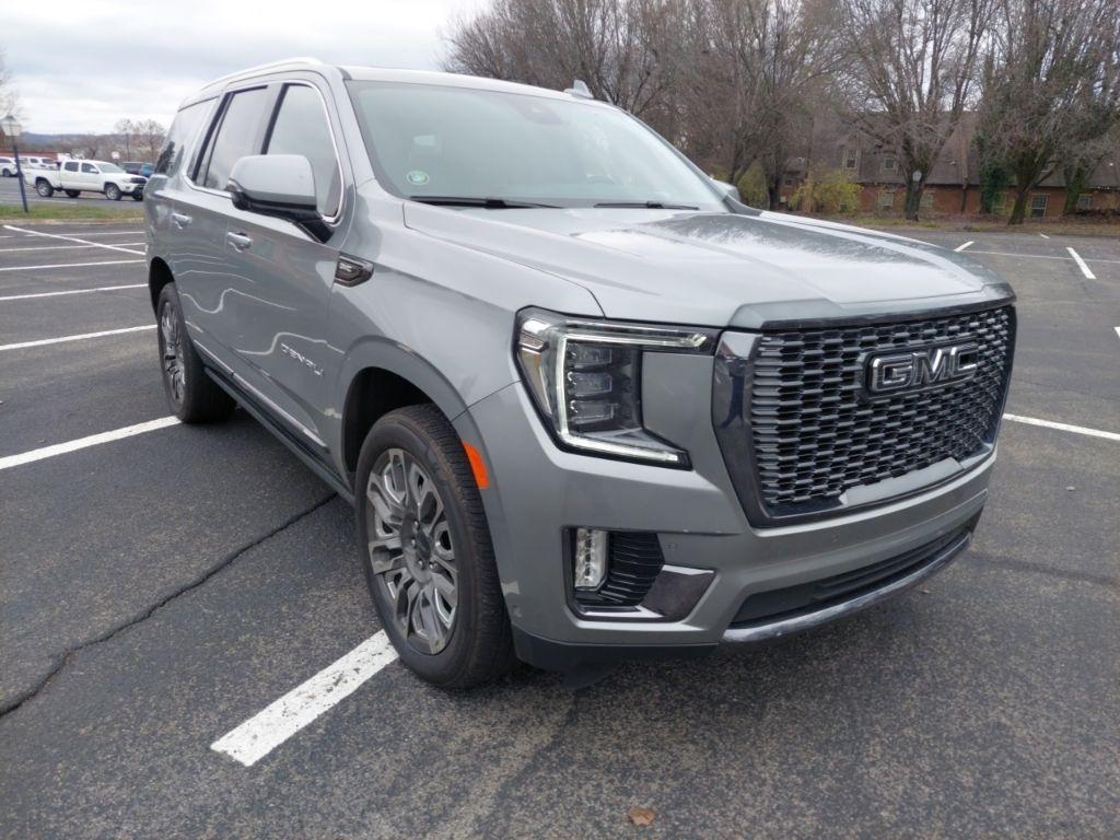 used 2023 GMC Yukon car, priced at $79,367