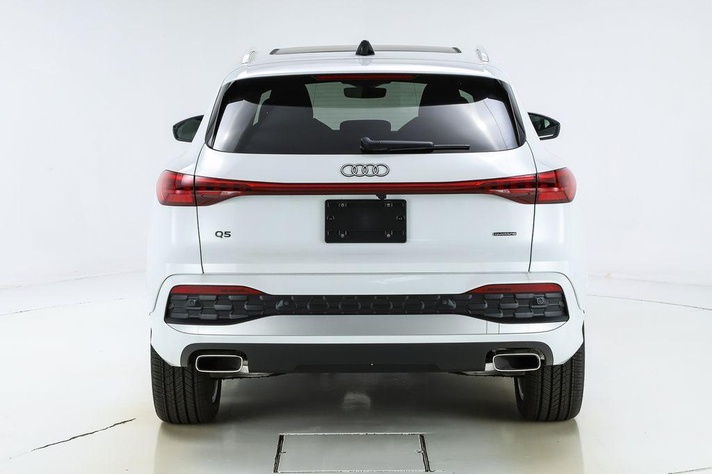 new 2025 Audi Q5 car, priced at $61,300