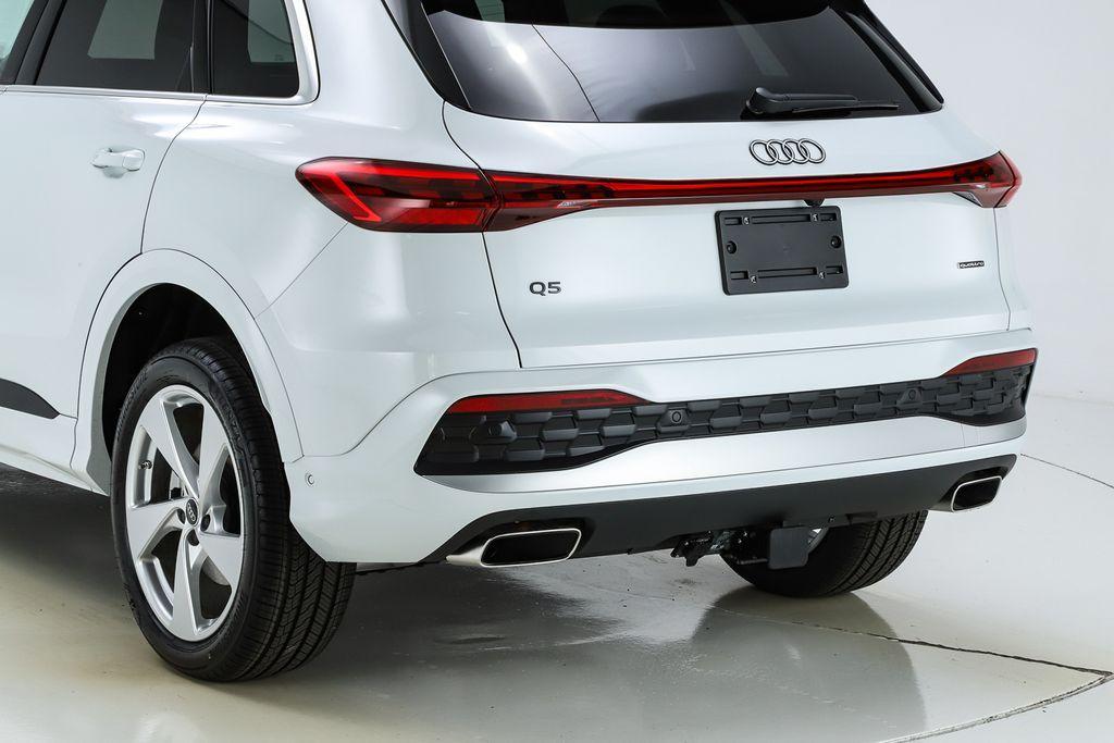 new 2025 Audi Q5 car, priced at $62,080