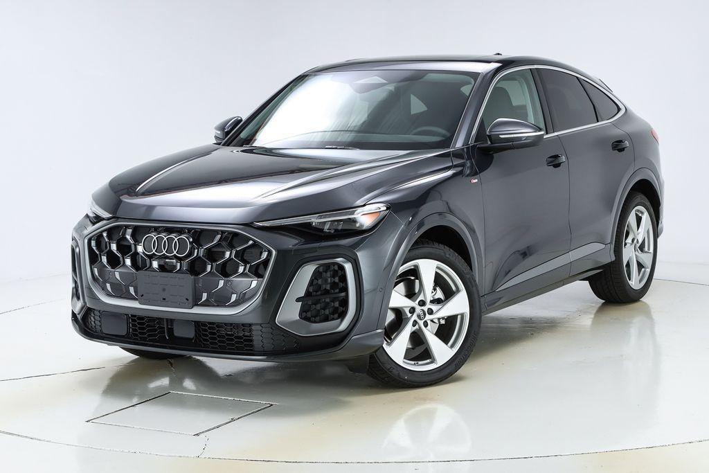 new 2025 Audi Q5 car, priced at $66,440