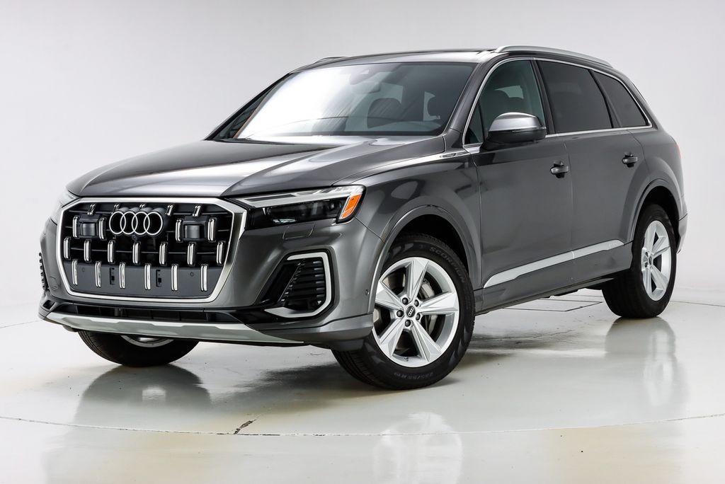 used 2025 Audi Q7 car, priced at $55,760