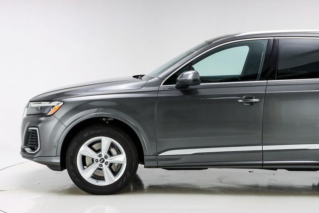 used 2025 Audi Q7 car, priced at $55,760